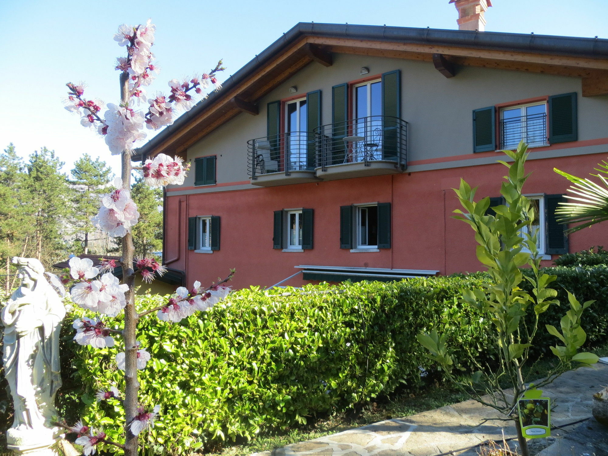 Antica Residenza I Ronchi Di Bellagio Aparthotel Εξωτερικό φωτογραφία